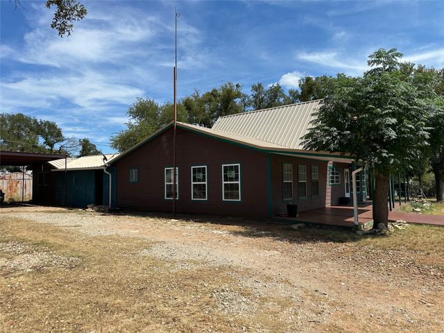 4561 Iroquois Drive, May, TX 76857