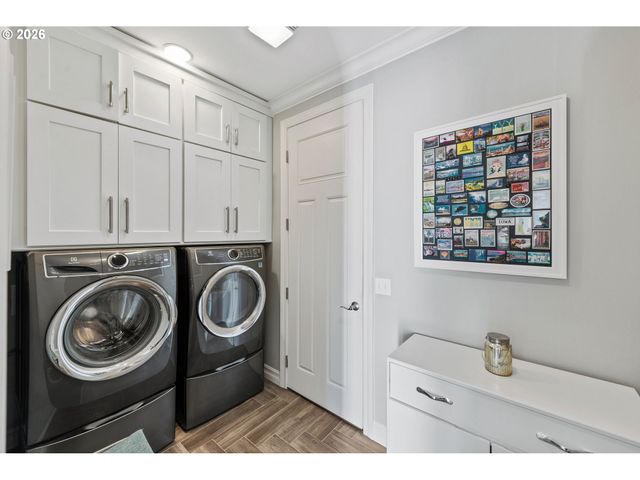 3220 Natalie Way, Bandon, OR 97411