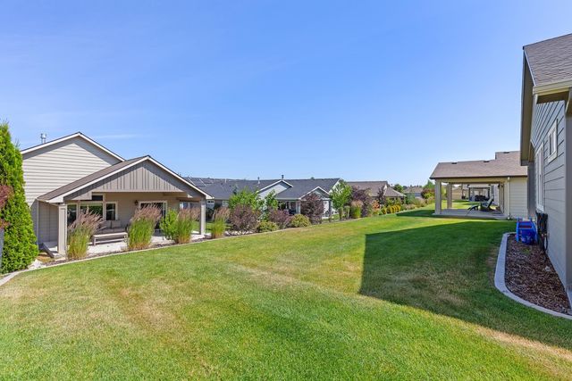 2671 N HETON Ln, Liberty Lake, WA 99019