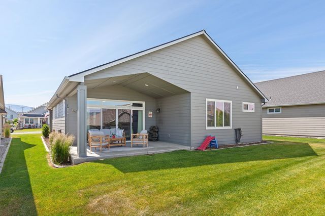 2671 N HETON Ln, Liberty Lake, WA 99019