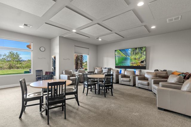 2671 N HETON Ln, Liberty Lake, WA 99019