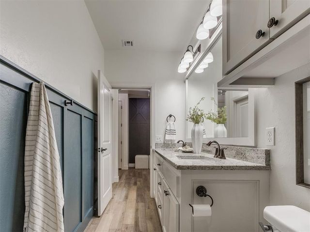 18528 Haslemere Lane, Edmond, OK 73012