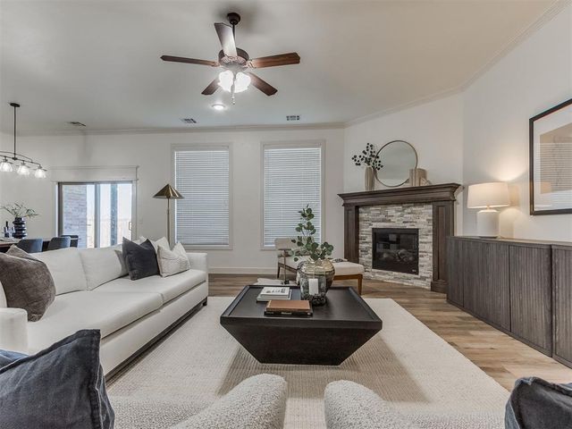 18528 Haslemere Lane, Edmond, OK 73012
