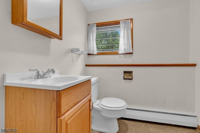 290 Arnold Ave, North Plainfield Boro, NJ 07063