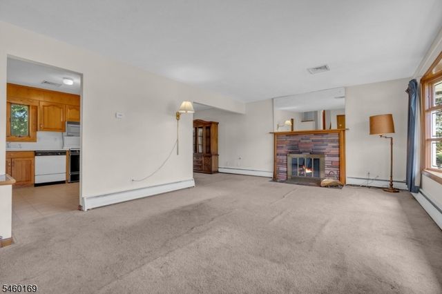 290 Arnold Ave, North Plainfield Boro, NJ 07063