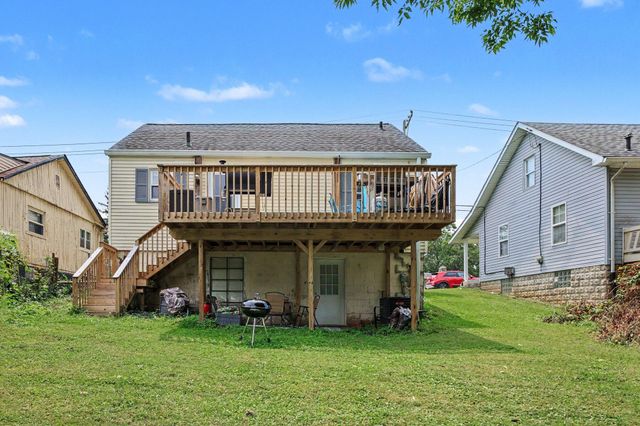 100 Sanders Drive, Florence, KY 41042