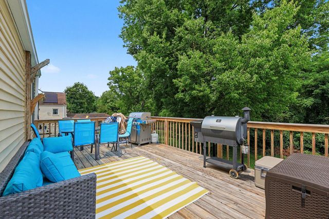 100 Sanders Drive, Florence, KY 41042