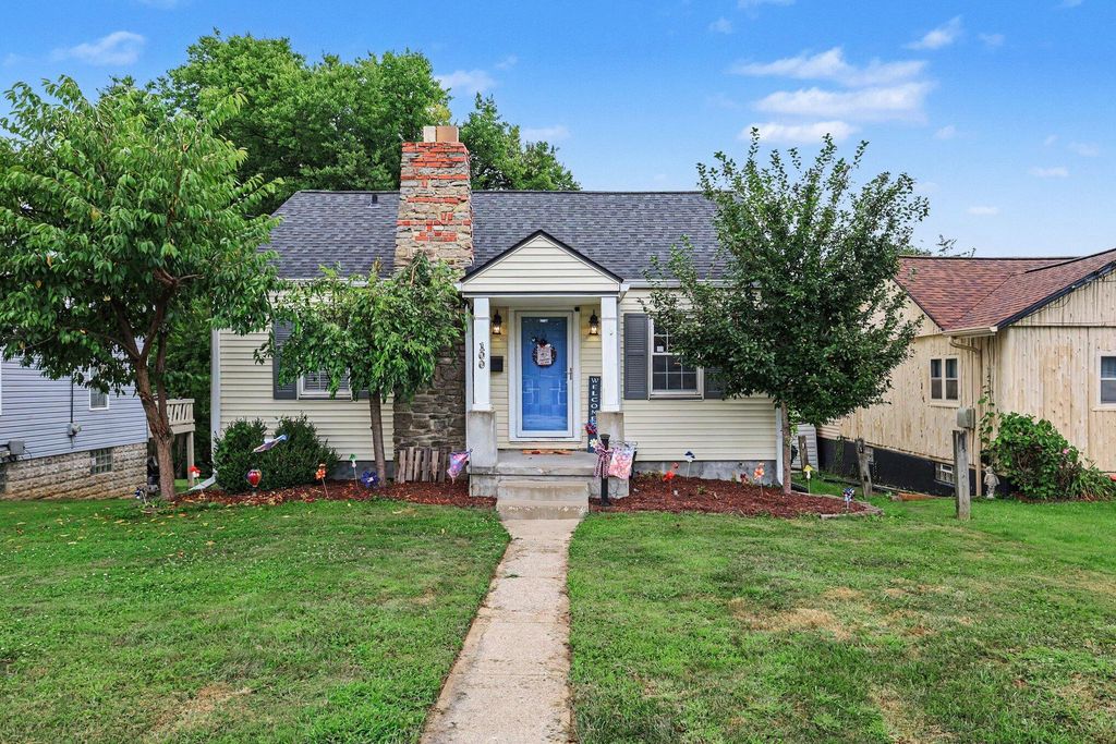 100 Sanders Drive, Florence, KY 41042