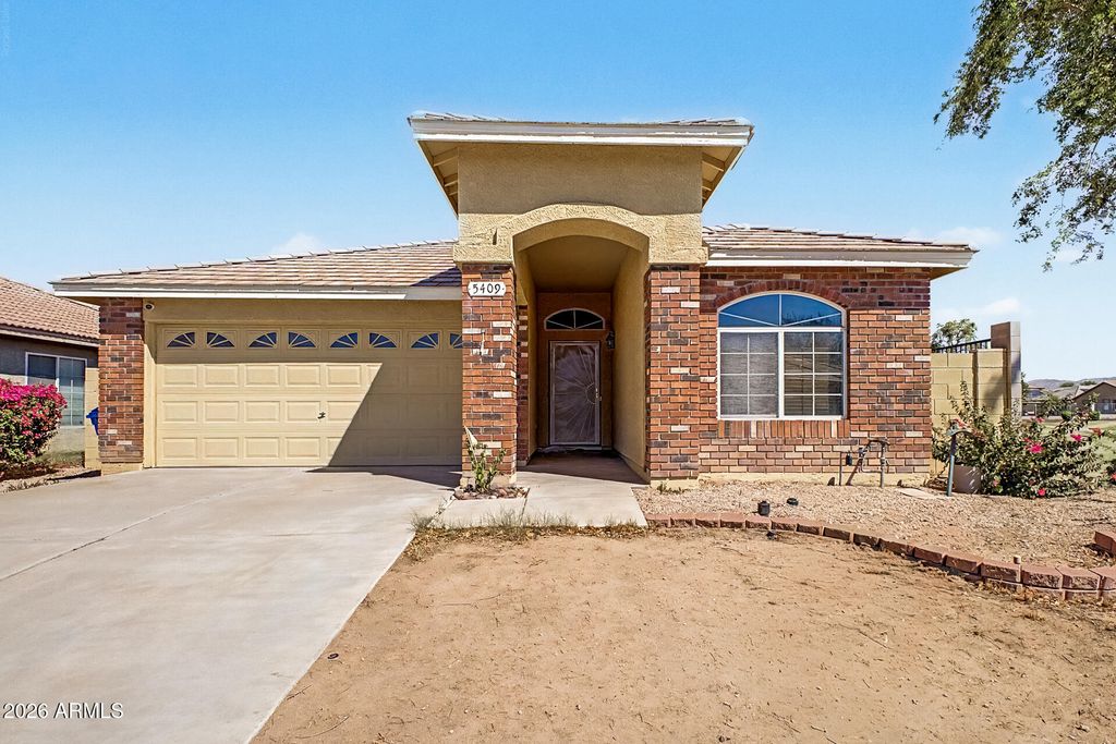 5409 S 28th Drive, Phoenix, AZ 85041 — exterior
