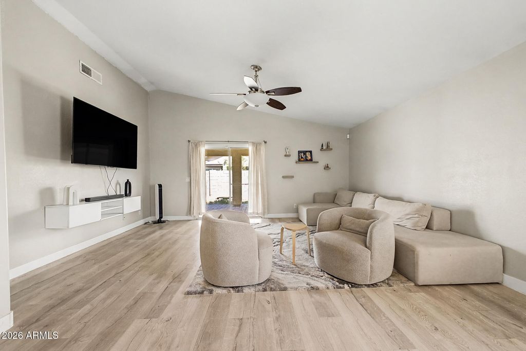 5409 S 28th Drive, Phoenix, AZ 85041 — photo 5