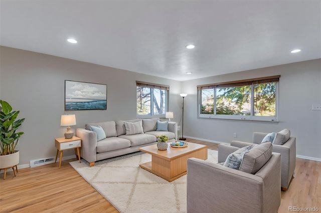 12617 W 6th Place, Lakewood, CO 80401