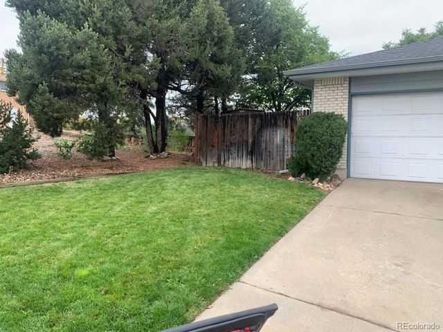 12617 W 6th Place, Lakewood, CO 80401