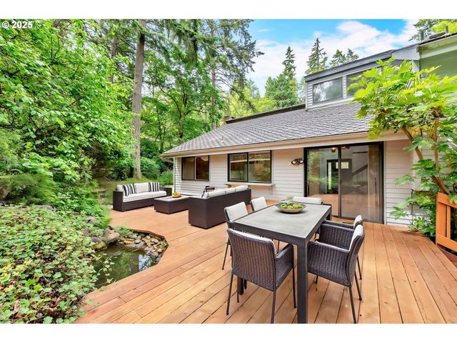2811 GREENTREE Way, Eugene, OR 97405