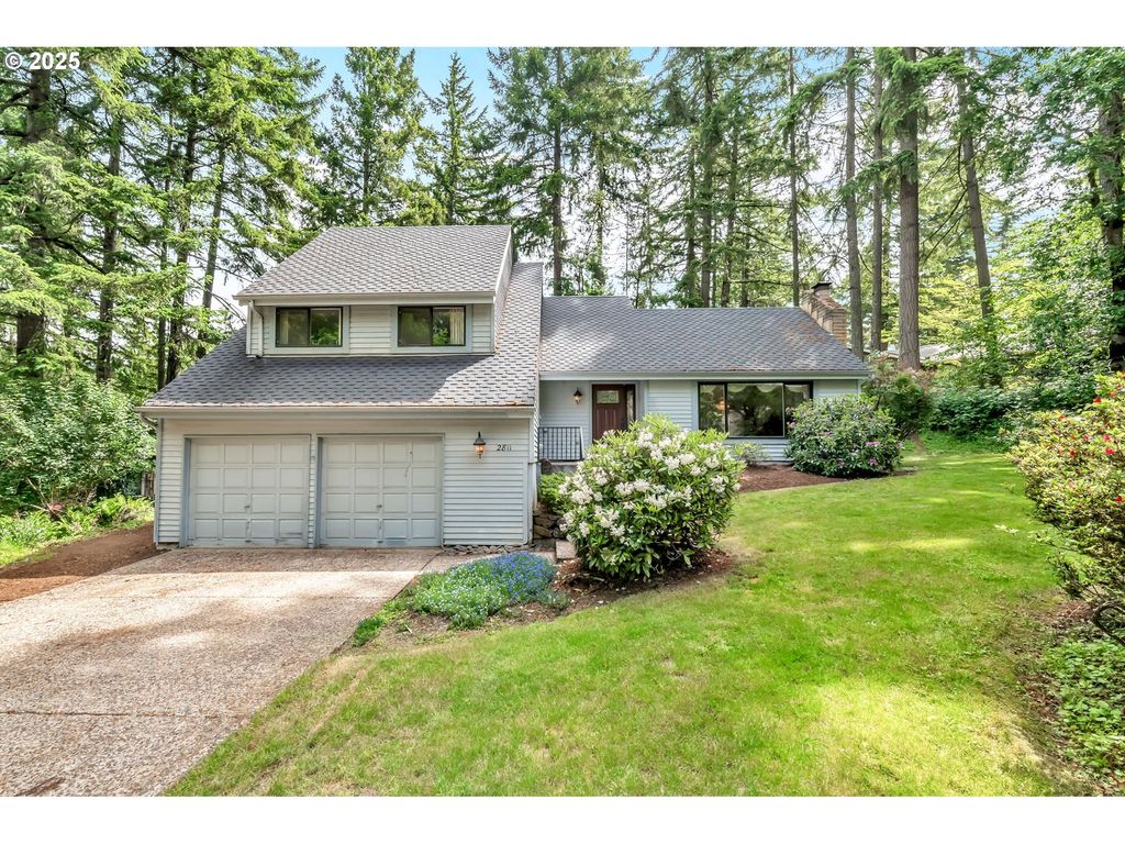 2811 GREENTREE Way, Eugene, OR 97405