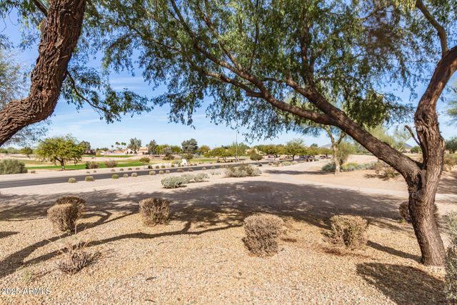 103 S BIRDIE Way, Casa Grande, AZ 85194