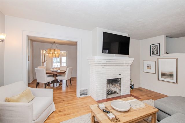 1118 Longfellow Avenue, Royal Oak, MI 48067