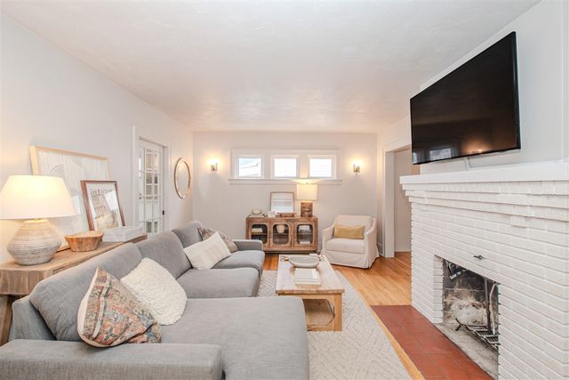 1118 Longfellow Avenue, Royal Oak, MI 48067