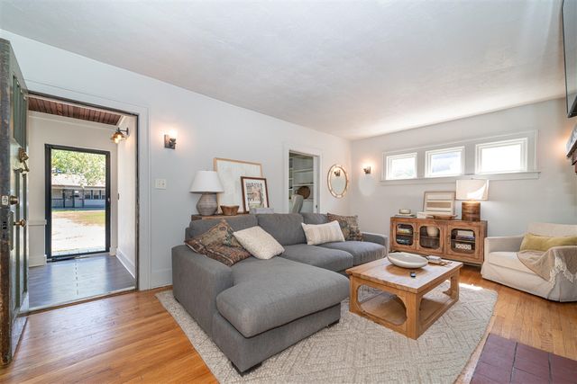 1118 Longfellow Avenue, Royal Oak, MI 48067