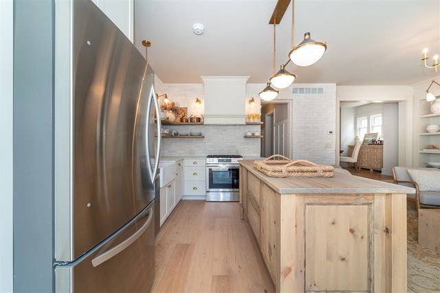 1118 Longfellow Avenue, Royal Oak, MI 48067