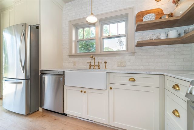 1118 Longfellow Avenue, Royal Oak, MI 48067