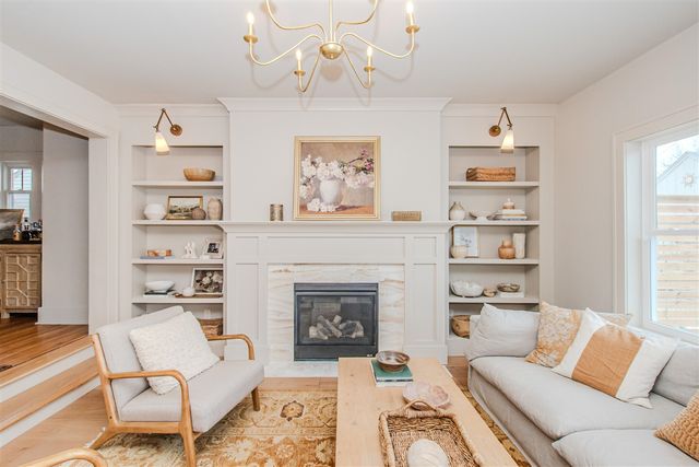 1118 Longfellow Avenue, Royal Oak, MI 48067