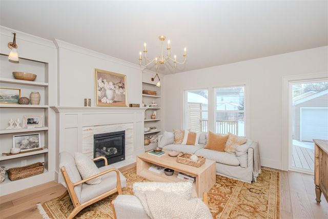 1118 Longfellow Avenue, Royal Oak, MI 48067