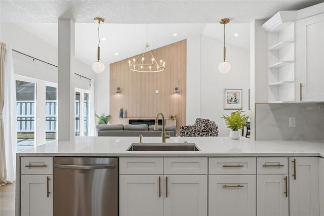 6315 CHAUNCY STREET, Tampa, FL 33647