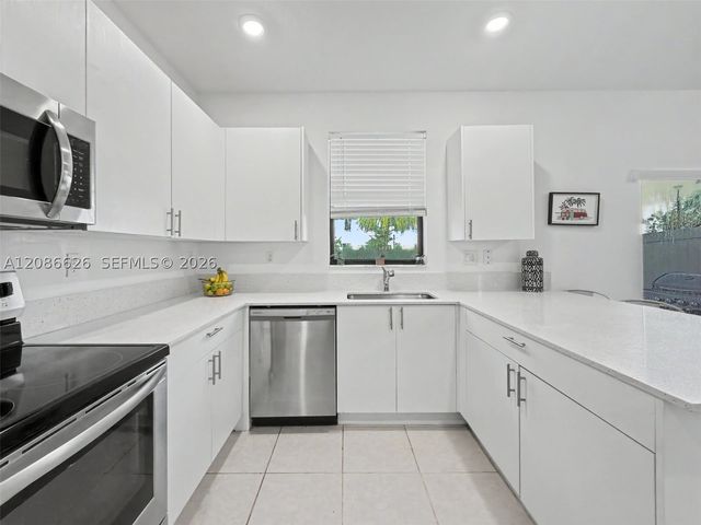 20374 NW 4th Path, Miami Gardens, FL 33169