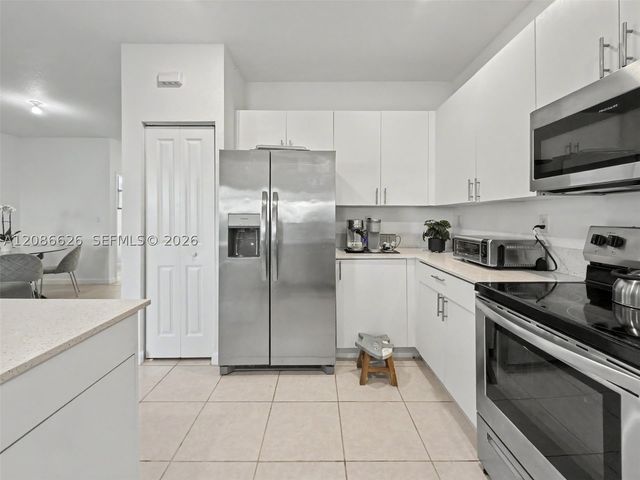 20374 NW 4th Path, Miami Gardens, FL 33169