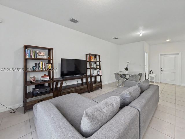 20374 NW 4th Path, Miami Gardens, FL 33169