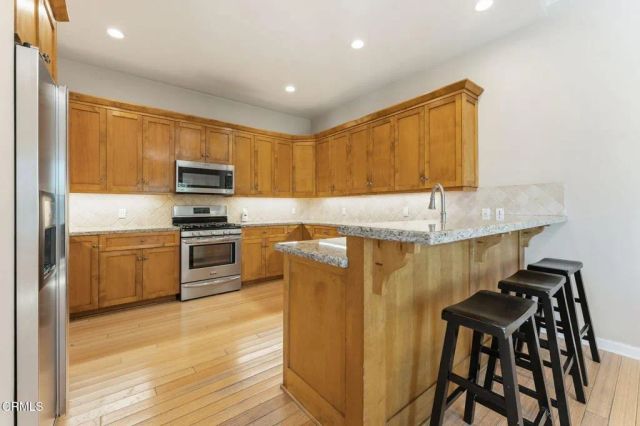 436 Redwood Drive, Pasadena, CA 91105