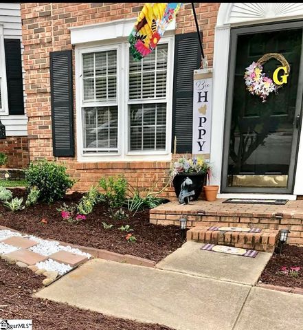 40 Somersett Drive, Spartanburg, SC 29301