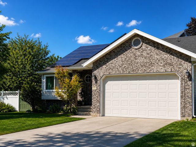 1095 N 2925 W, Layton, UT 84041