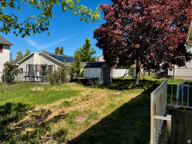 1095 N 2925 W, Layton, UT 84041