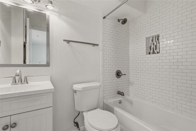 7935 Royal Lane 217, Dallas, TX 75230
