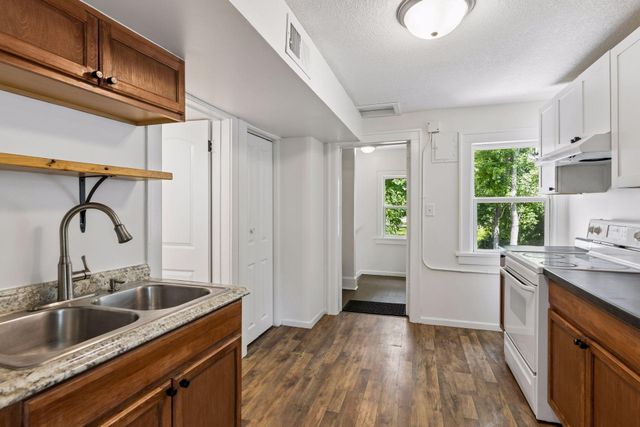 235 Charles Avenue, Saint Paul, MN 55103