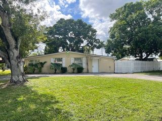 2495 NW 62nd Ave, Margate, FL 33063
