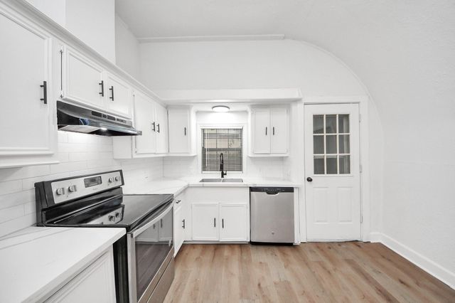 2409 Avenue K, Rosenberg, TX 77471