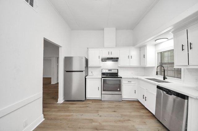 2409 Avenue K, Rosenberg, TX 77471