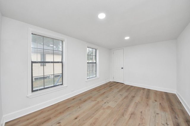 2409 Avenue K, Rosenberg, TX 77471