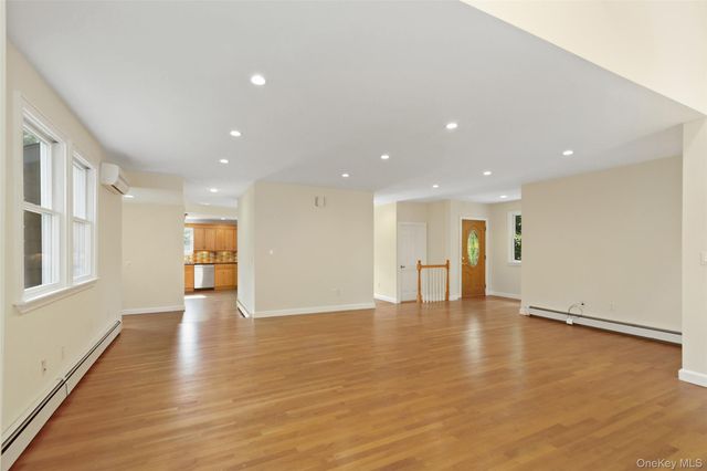 65 Eiler Lane, Irvington, NY 10533