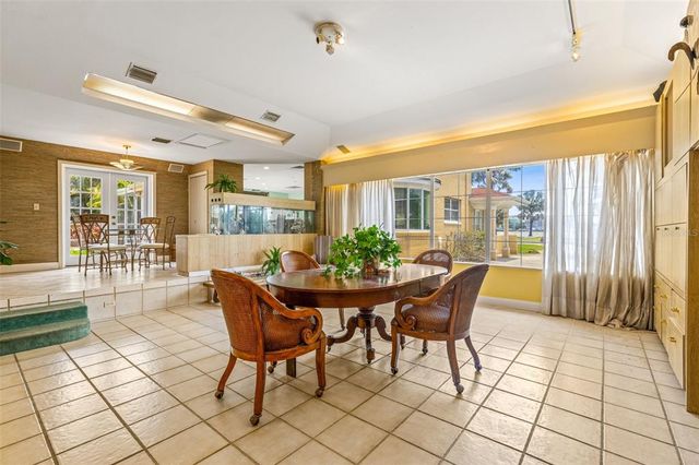 803 BAYSHORE BOULEVARD, Tampa, FL 33606