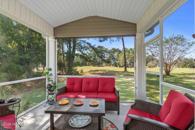 575 Chatham Court NW, Calabash, NC 28467