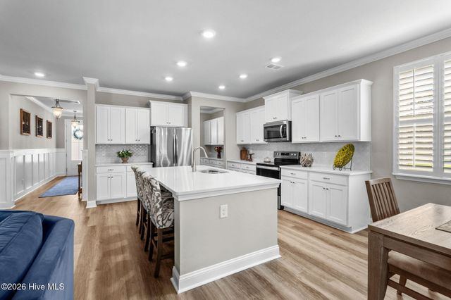 575 Chatham Court NW, Calabash, NC 28467