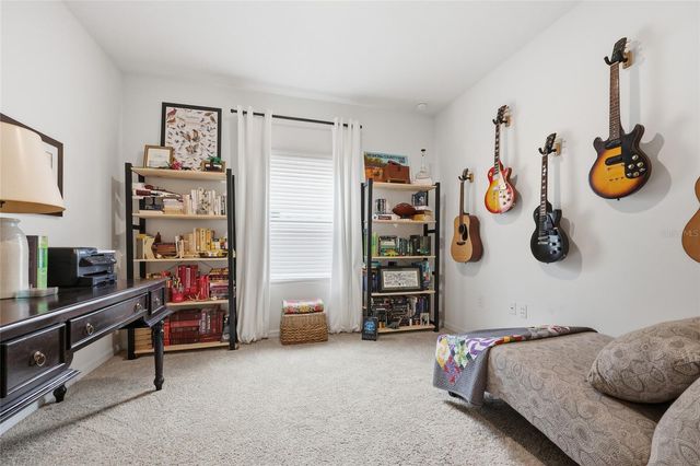 8261 SW 60TH AVENUE, Gainesville, FL 32608