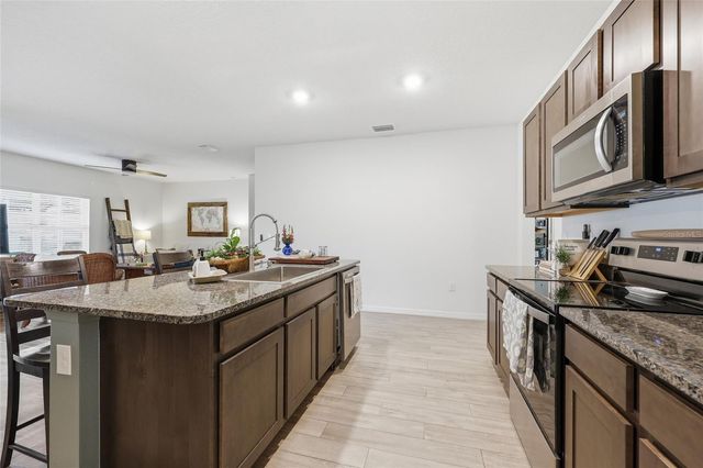 8261 SW 60TH AVENUE, Gainesville, FL 32608