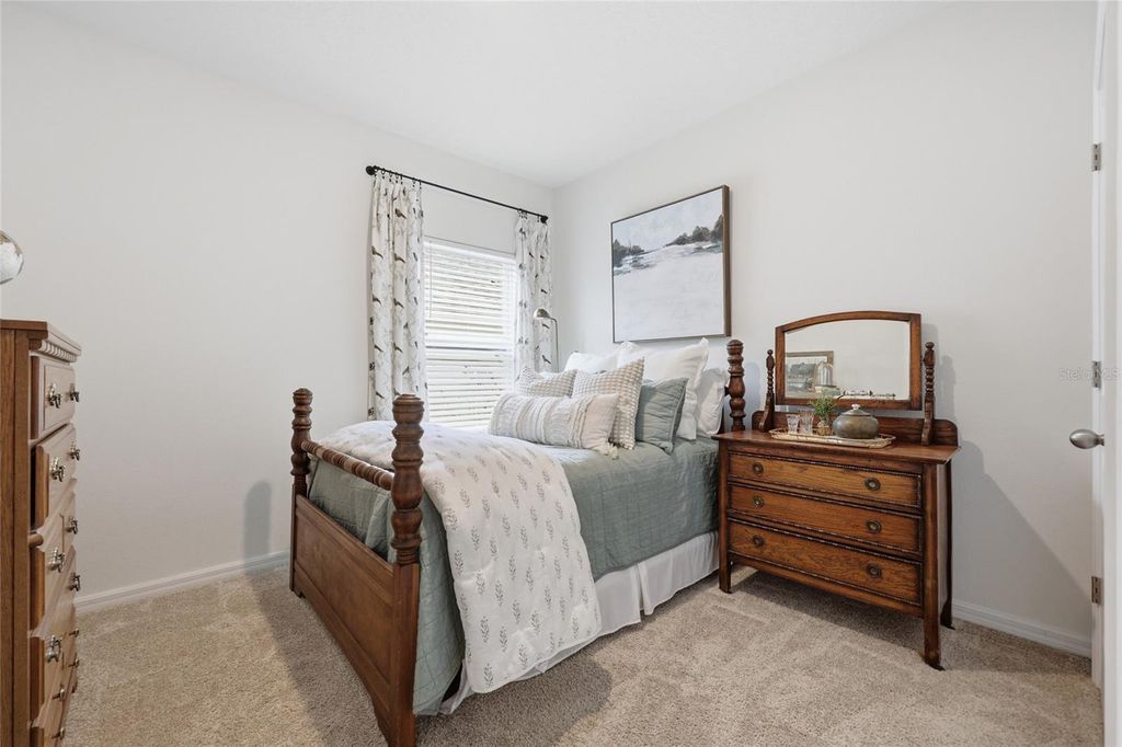 Image 12 of property listing at 8261 SW 60TH AVENUE, Gainesville, FL 32608