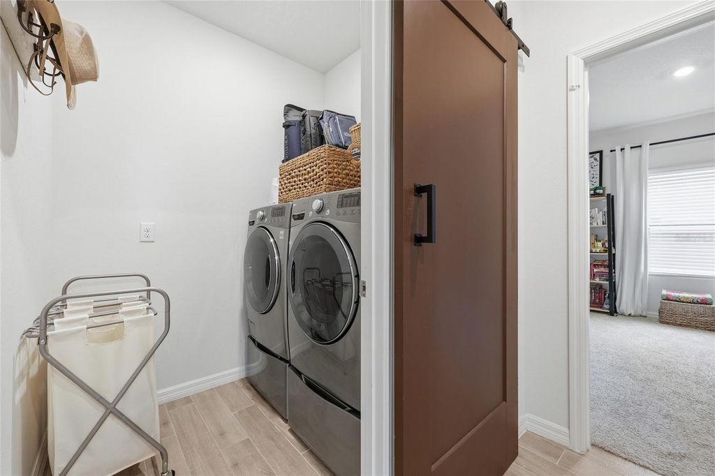 Image 17 of property listing at 8261 SW 60TH AVENUE, Gainesville, FL 32608