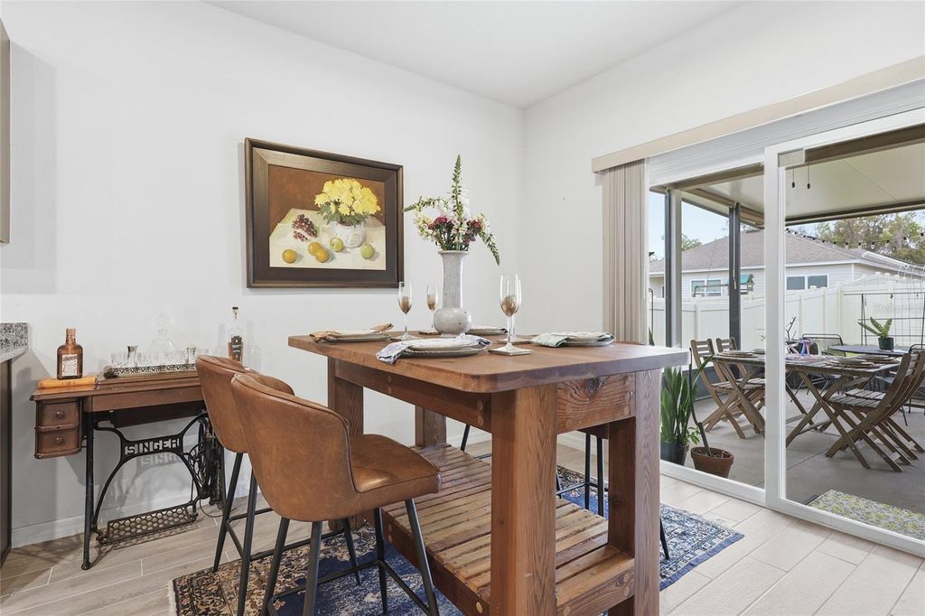 Image 27 of property listing at 8261 SW 60TH AVENUE, Gainesville, FL 32608