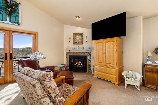 5002 N Hwy 16, Eagle, ID 83616